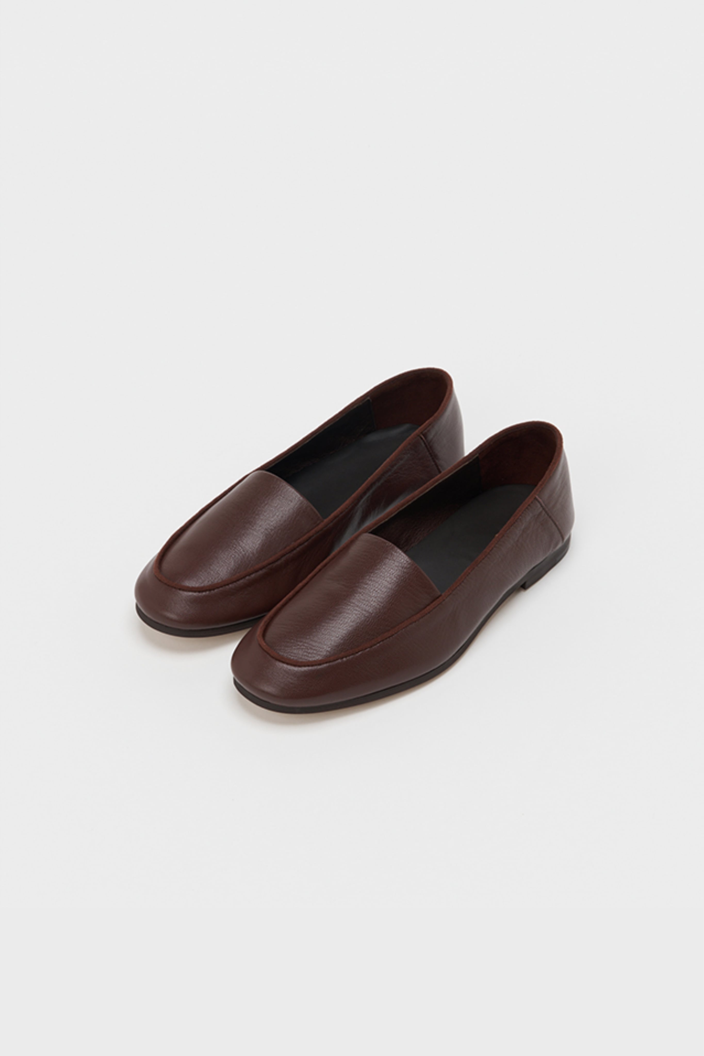 Hender Scheme 【oval moca -Brown-】
