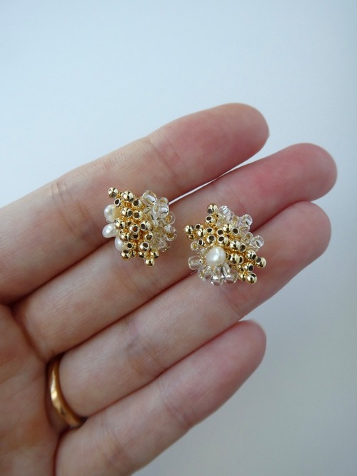 asymmetry clear & pearl pierce/earrings gold