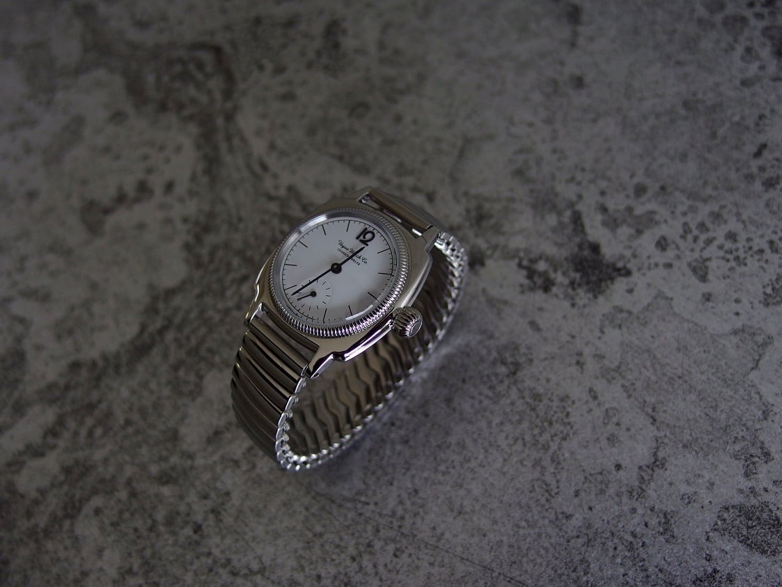 VAGUE WATCH / ヴァーグウォッチ】Coussin 12 Extension Men's 32mm