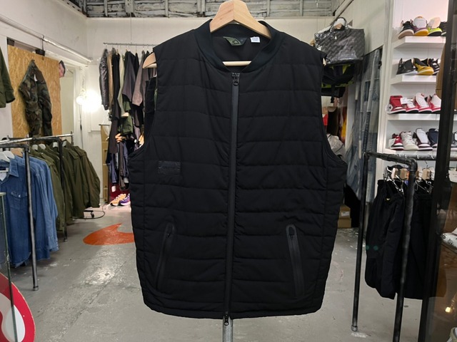 UNDEFEATED UACTP QUILTED SPEED VEST BLACK MEDIUM 48973