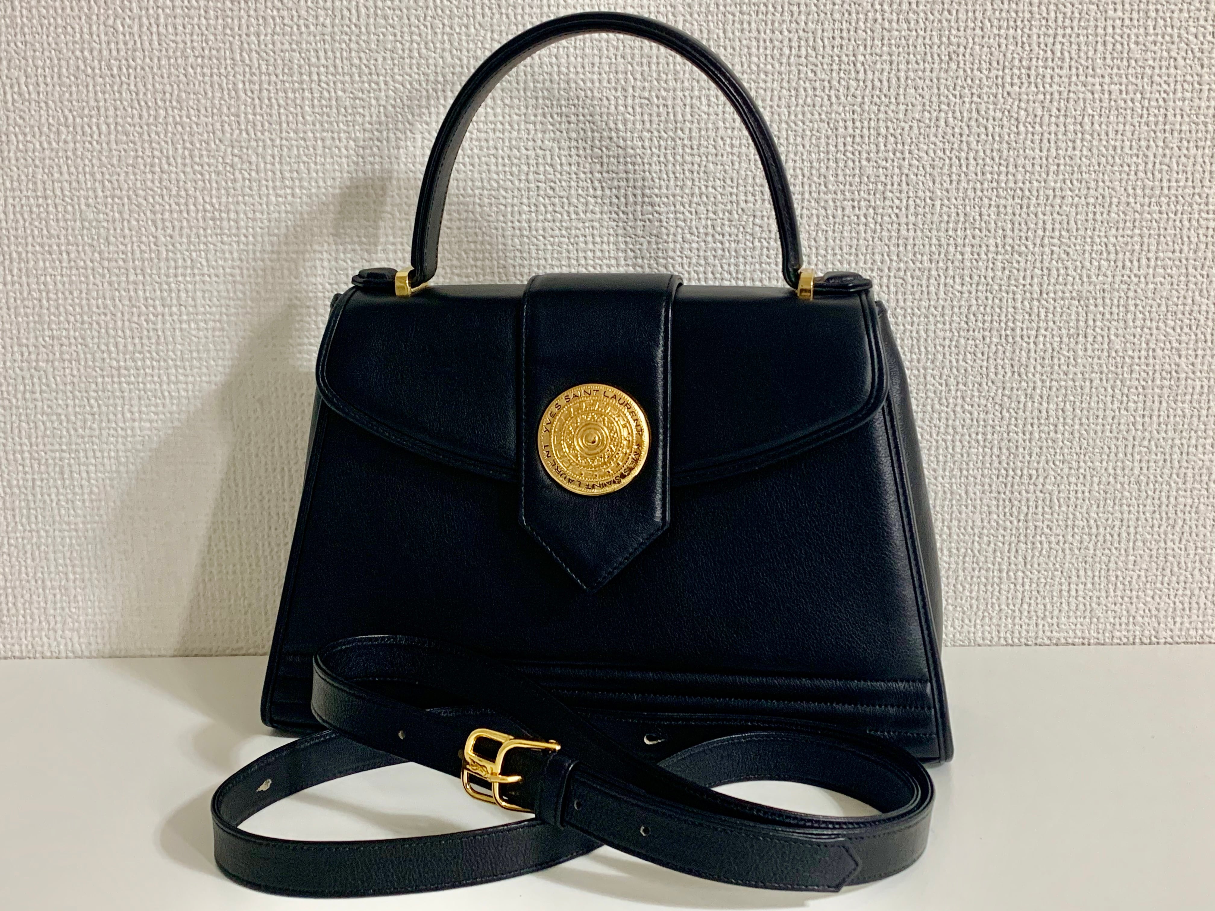 極 美品 YVES SAINT LAURENT イヴ・サンローラン ロゴ 金具 レザー 本革 2way ショルダーバッグ ハンドバッグ ブラック 黒 66141