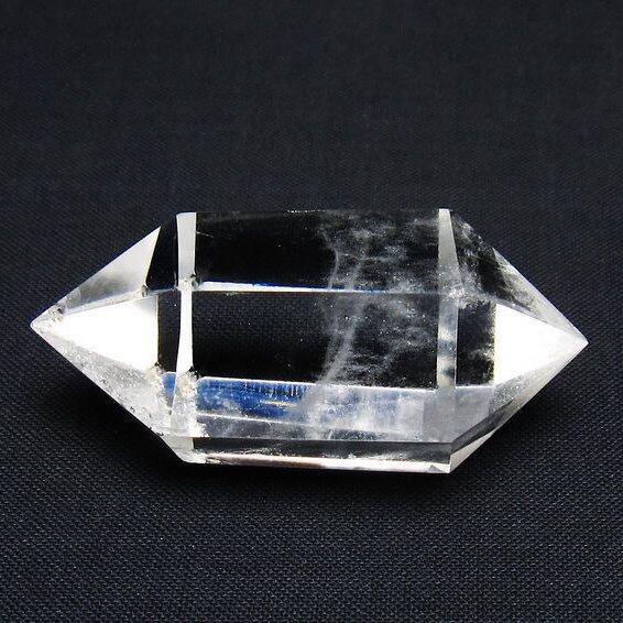 水晶 六角柱 ダブルポイント 一点物 142-8601