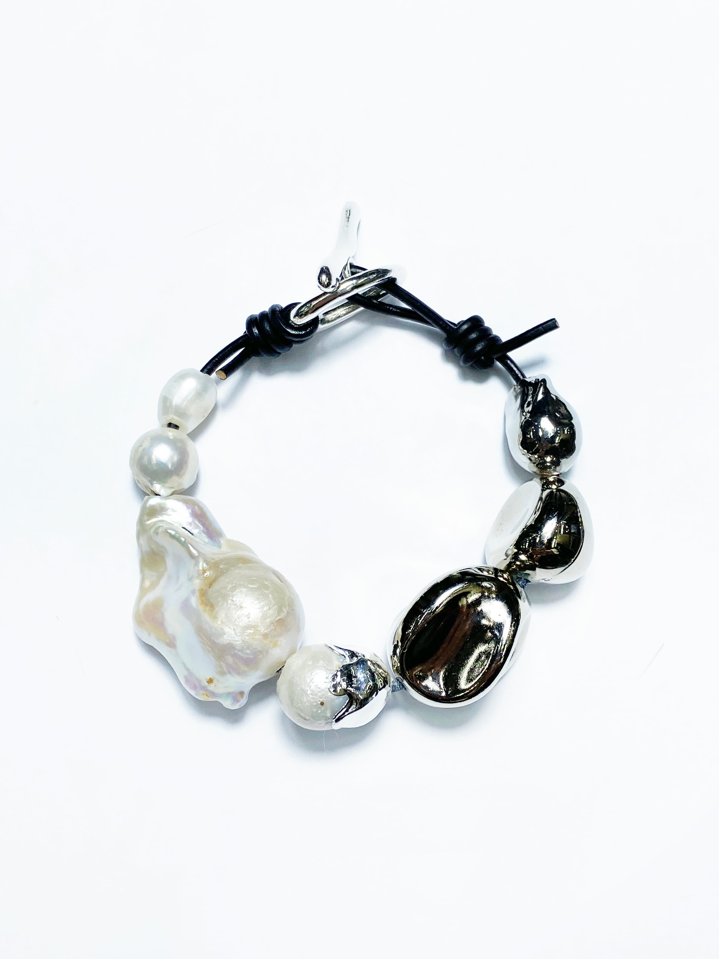 Pearl Bracelet - Silver