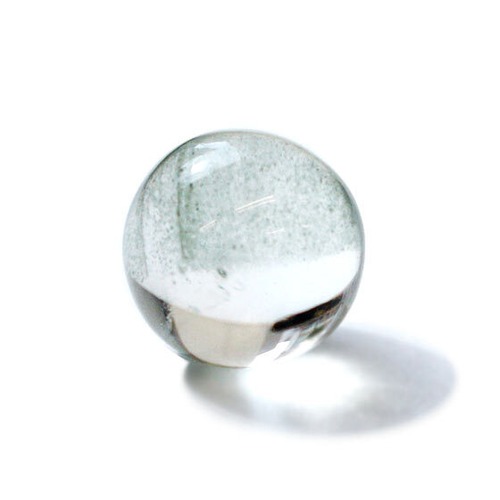 ガネーシュヒマール産 ヒマラヤ水晶 約12mm球（天然石 パワーストーン 丸玉 スフィア ネパール）　0104001343 画像