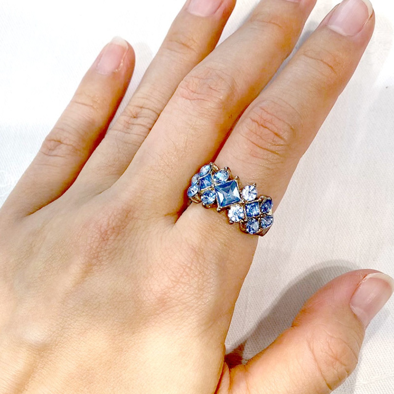 リング　水色ガラス　キラキラガラス　フリーサイズ　 12acci8-4