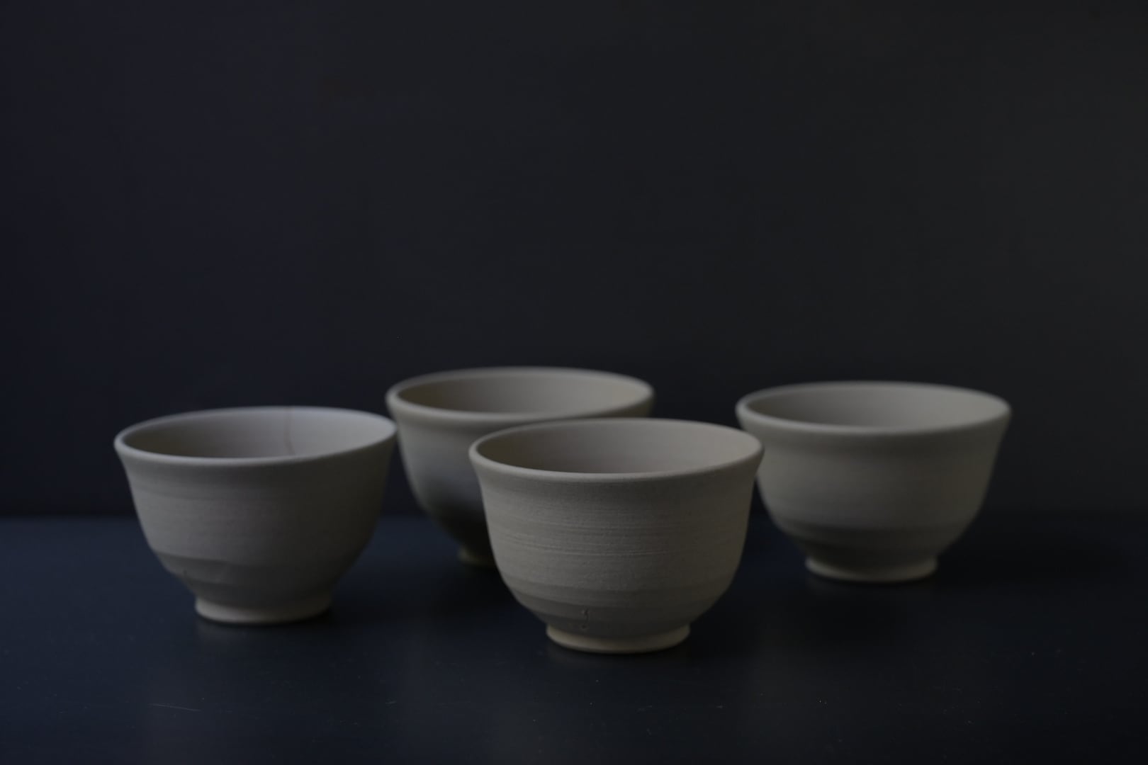 谷川仁 白泥金葉煎茶湯吞B形