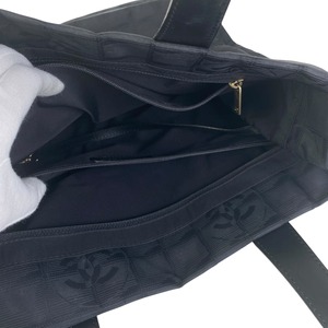 【最終処分SALE】CHANEL シャネル ニュートラベルライン  ナイロン トートバッグ ブラック A-6277