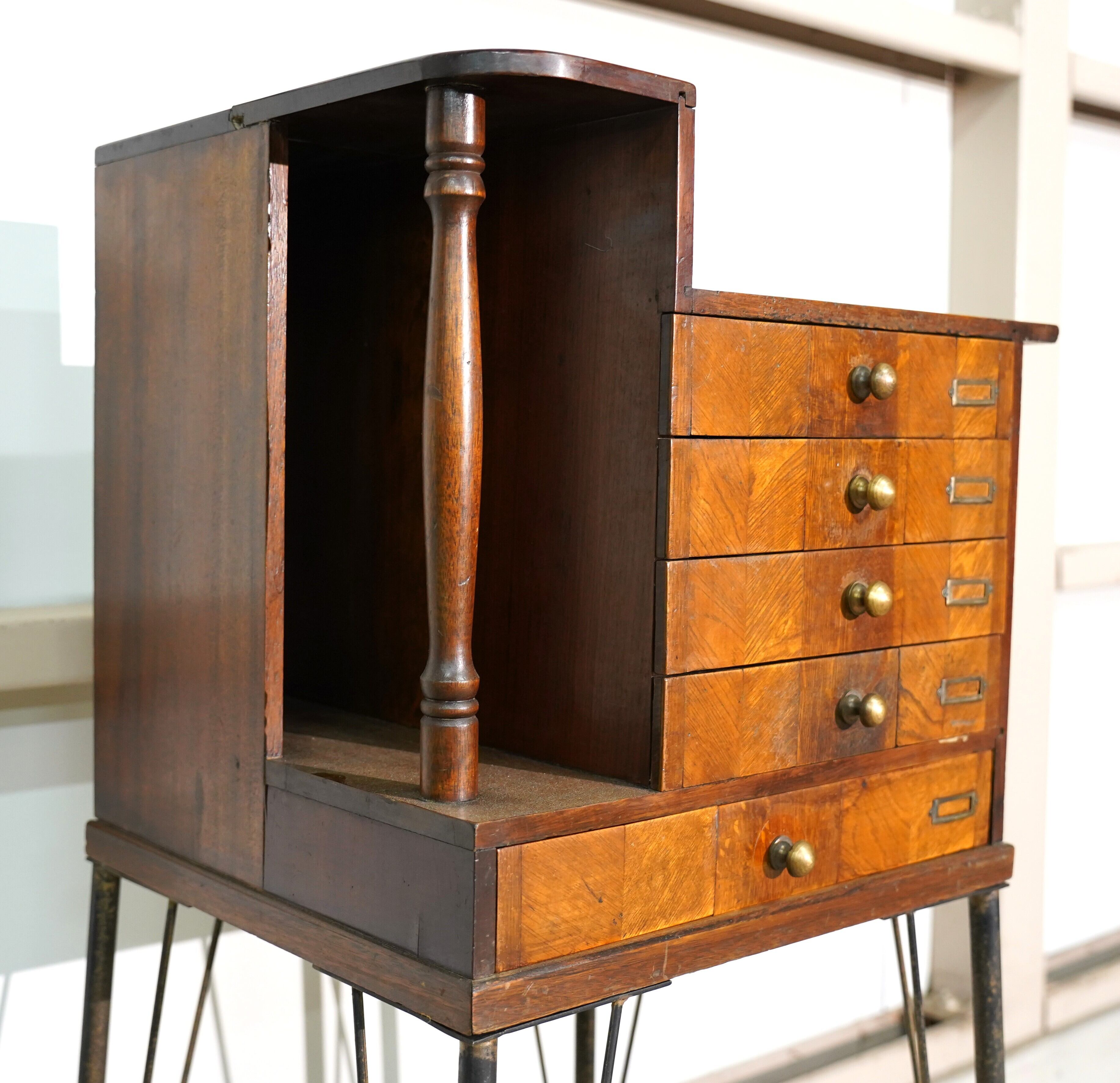 レコードラック キャビネット 収納 アイアンレッグ付き 木目調 44.9cm