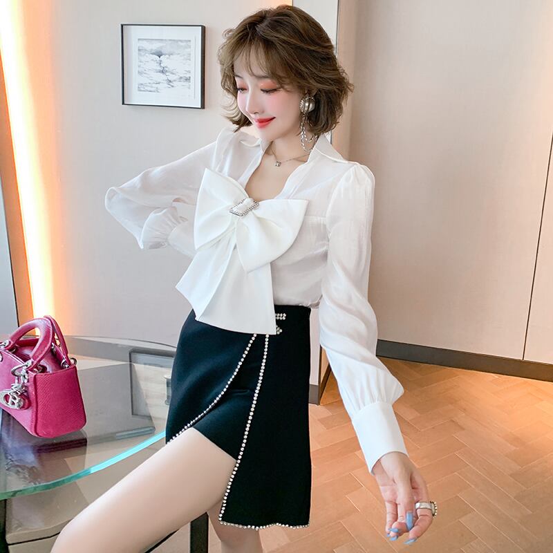 リボンフィットスリムソリッド カラーシャツ オータム ランタンスリーブ 大人ガーリー スウィート キュート カジュアル 秋物 ソリッドカラー MIUCO57884981162