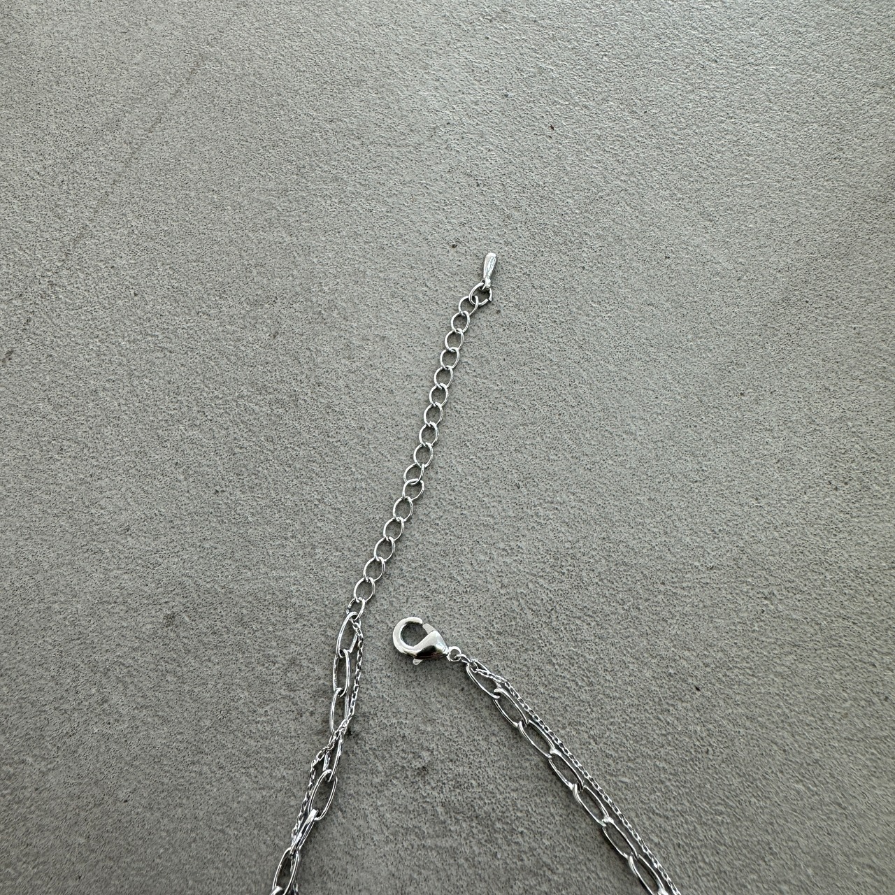 double chain motif necklace/silver