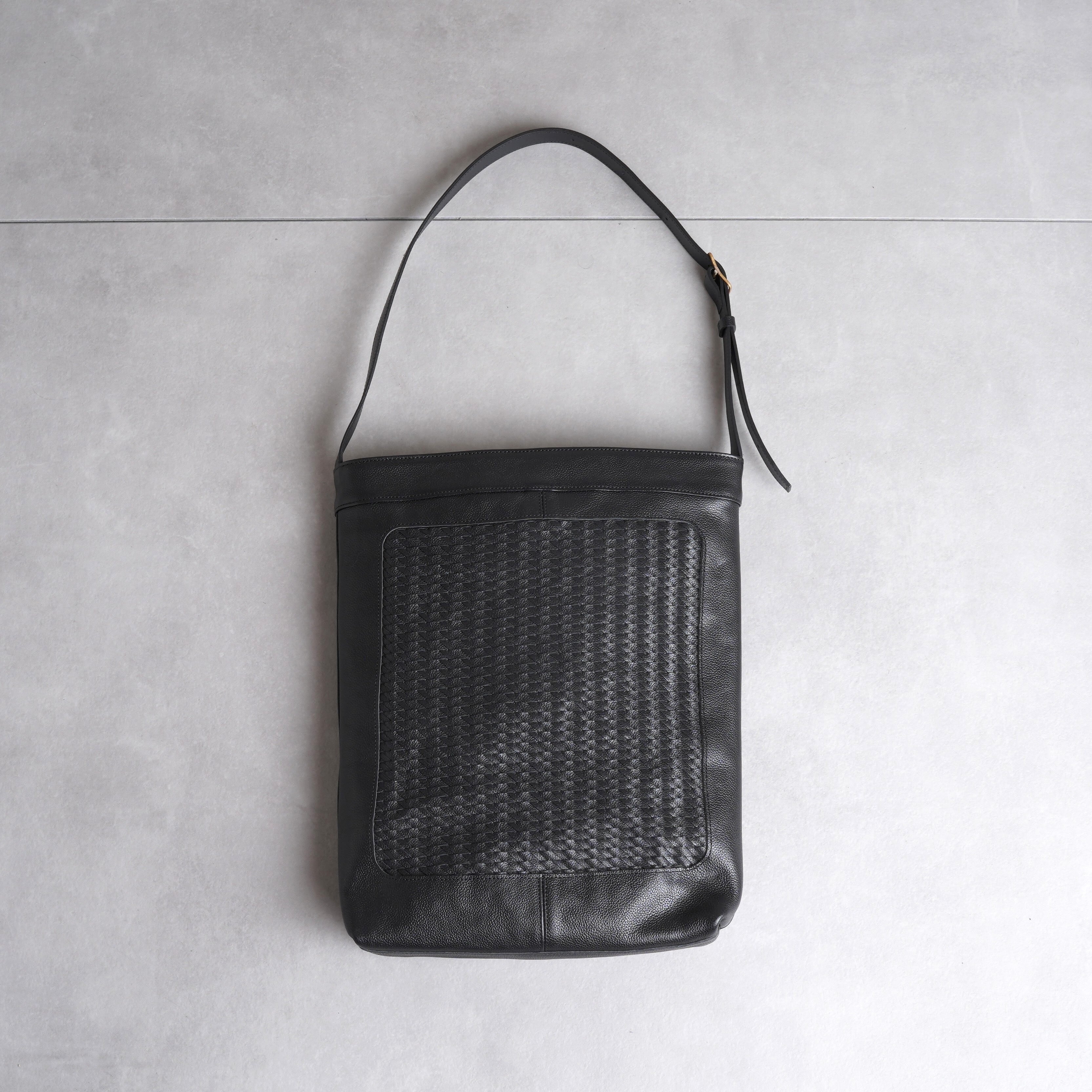 forme | PANEL TOTE M "Siena" | Black