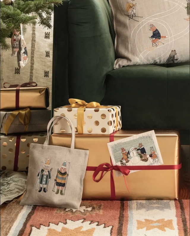 CORAL&TUSK [Gifting Cat and Dog card] ギフトを持った猫と犬 刺繍グリーティングカード （コーラル・アンド・タスク）