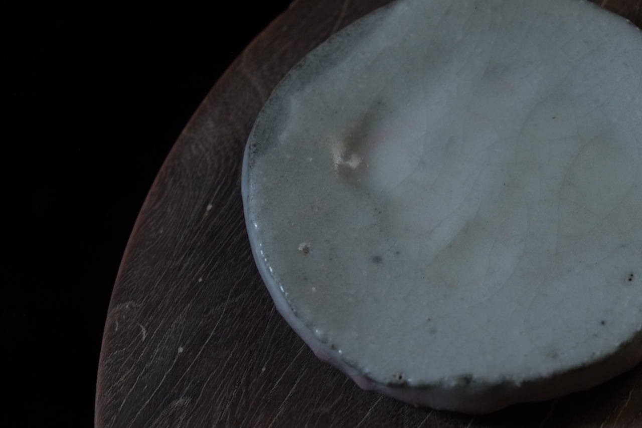 篠原土拳皿/志郎　Shinohara clay Fist plate/Shiro