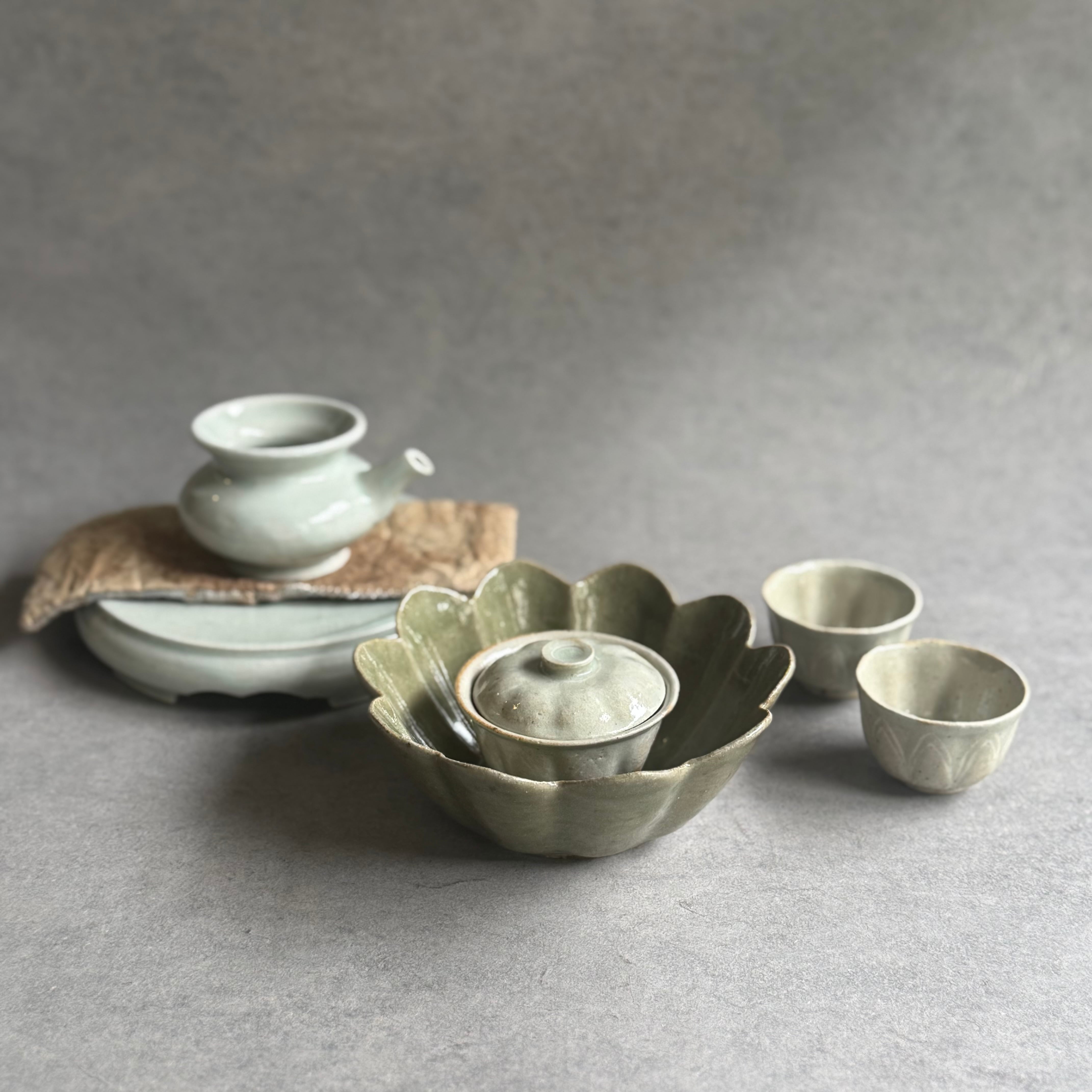 日高伸治 青白磁蓋碗 | gallery 一白