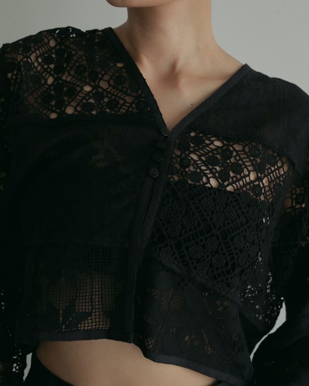 anuke 】Volume Cutwork Blouse | valance 福井｜レディース セレクト