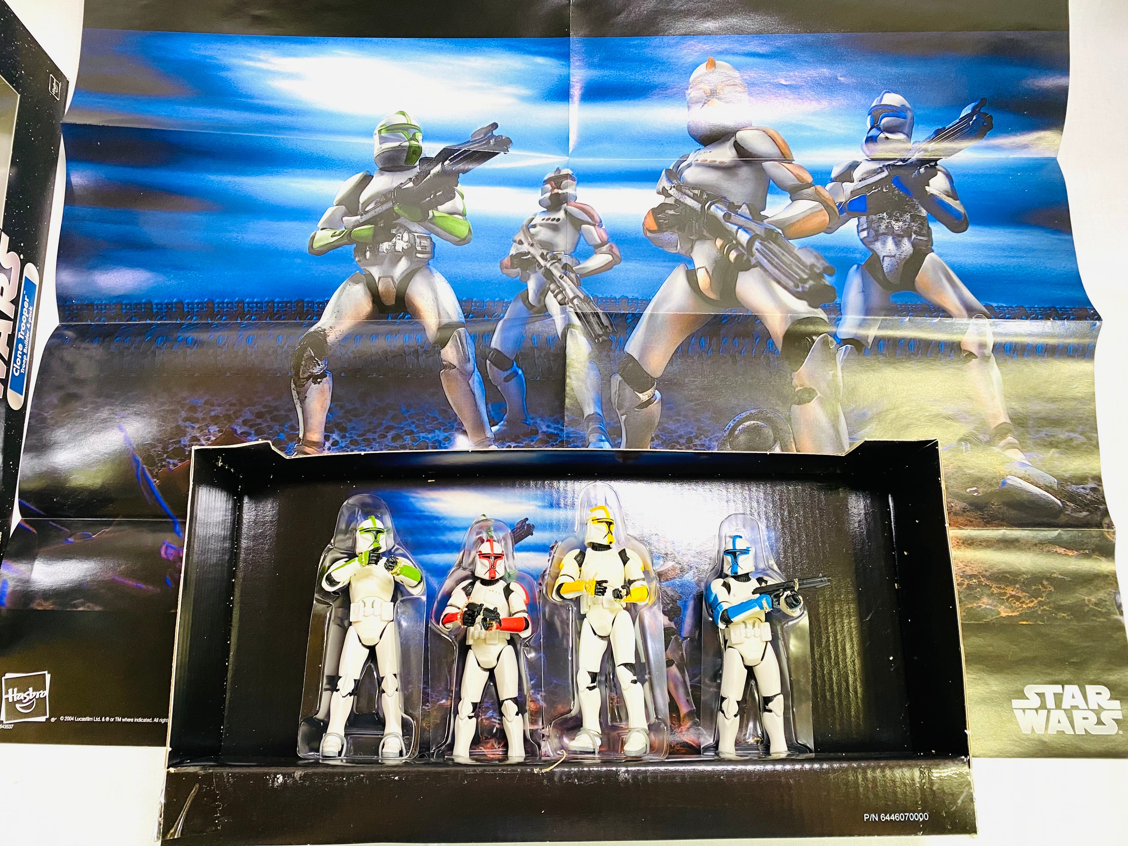 STAR WARS クローントルーパー 4パック (ポスター付き) パート1 カラー