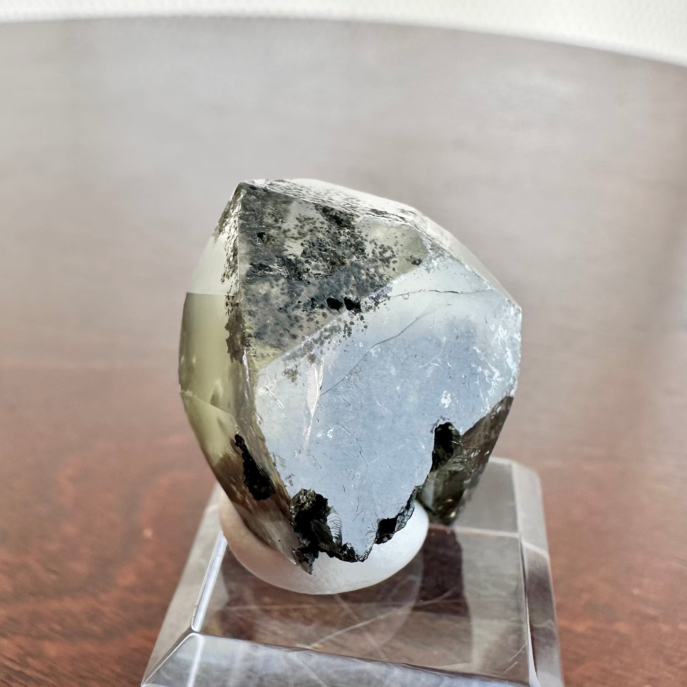 アングレサイト【Anglesite】モロッコ産 | PEANUTS MINERALS