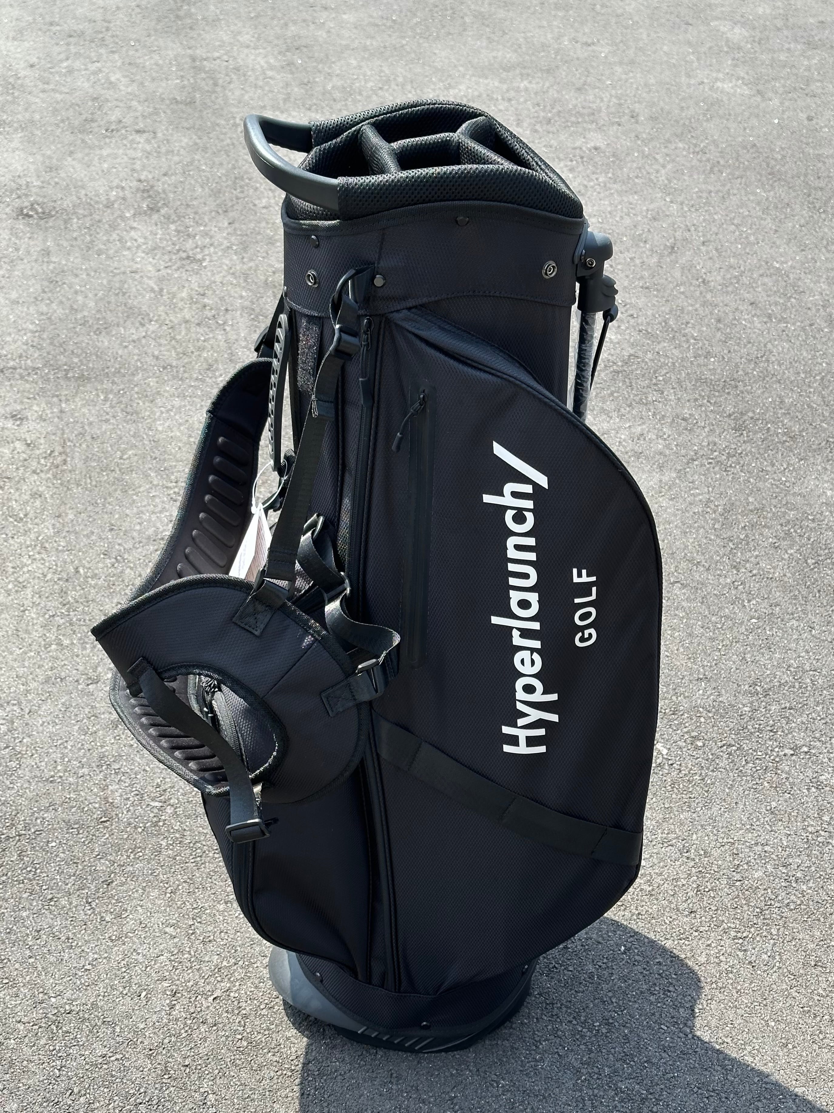 Hyperlaunch GOLF キャディバッグ ホワイト/ブラック ブラッククローバー BLACK CLOVER ゴルフ キャディバッグ 9.0型