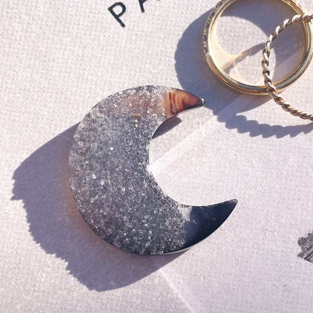 Black Druzy Agate Moon 1 ✧ ドゥルージーアゲート