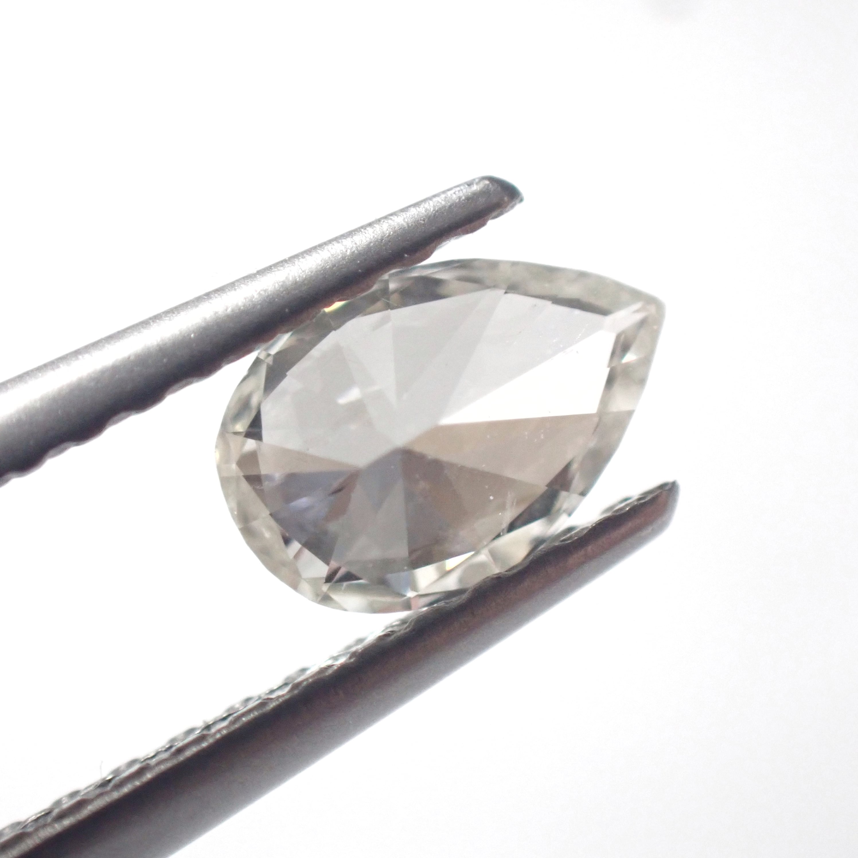 特別価格】0.391ct J SI2 天然 ペアシェイプ ダイヤモンド