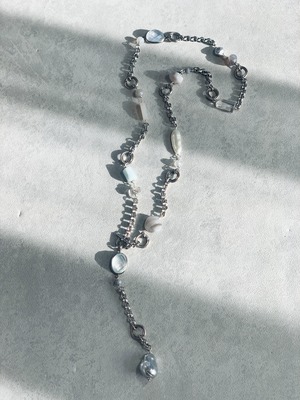 thawing chain station necklace