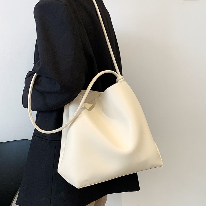 サマーホワイトショルダーバッグ 夏物 トートバッグ Tiancai_Wing_Bag71573076273