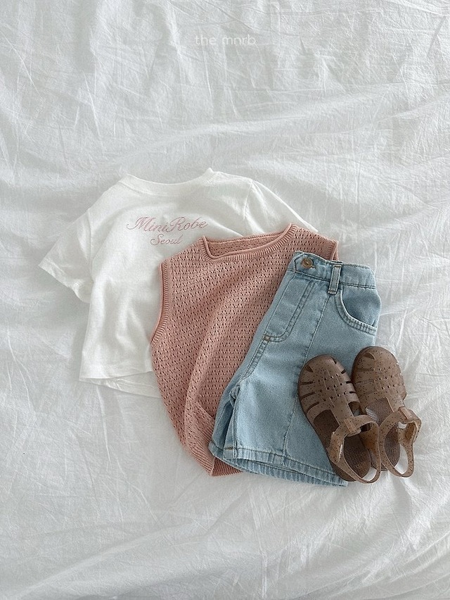 minirobe26su_Eyelet Knit Vest