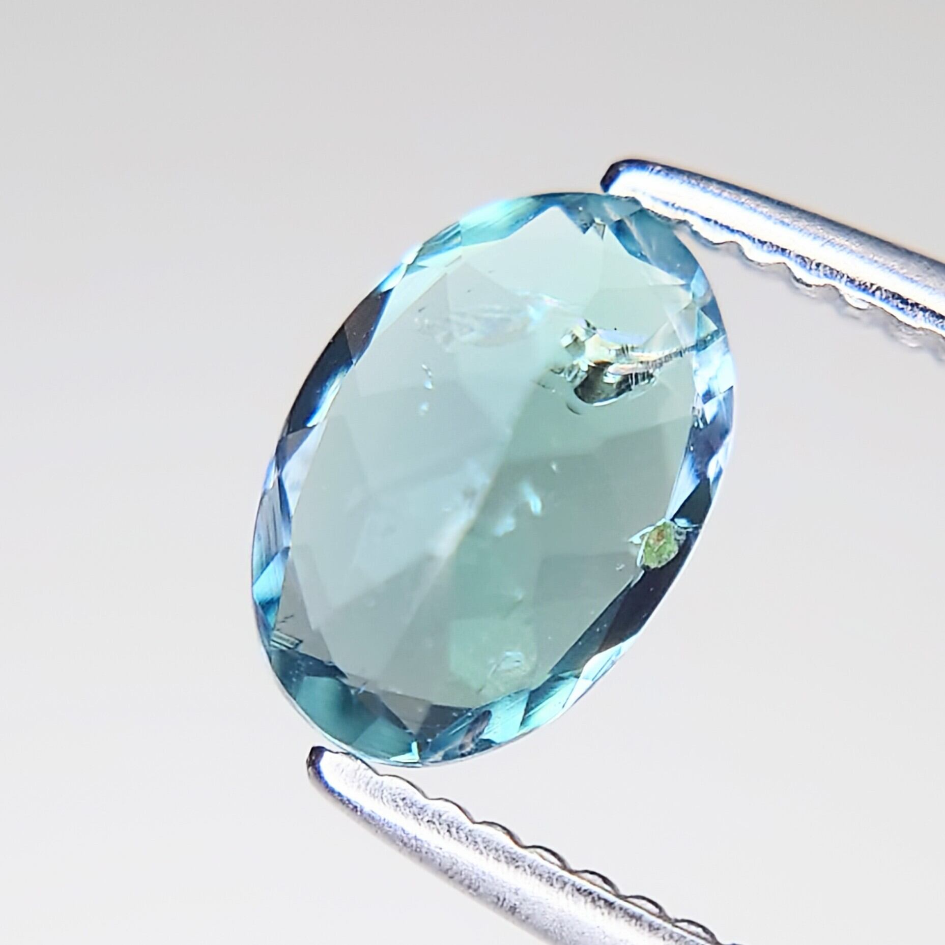 希少 Blue Kornerupine 0.375ct Cr/Fe/V 日独成分分析済ソ付 ルース
