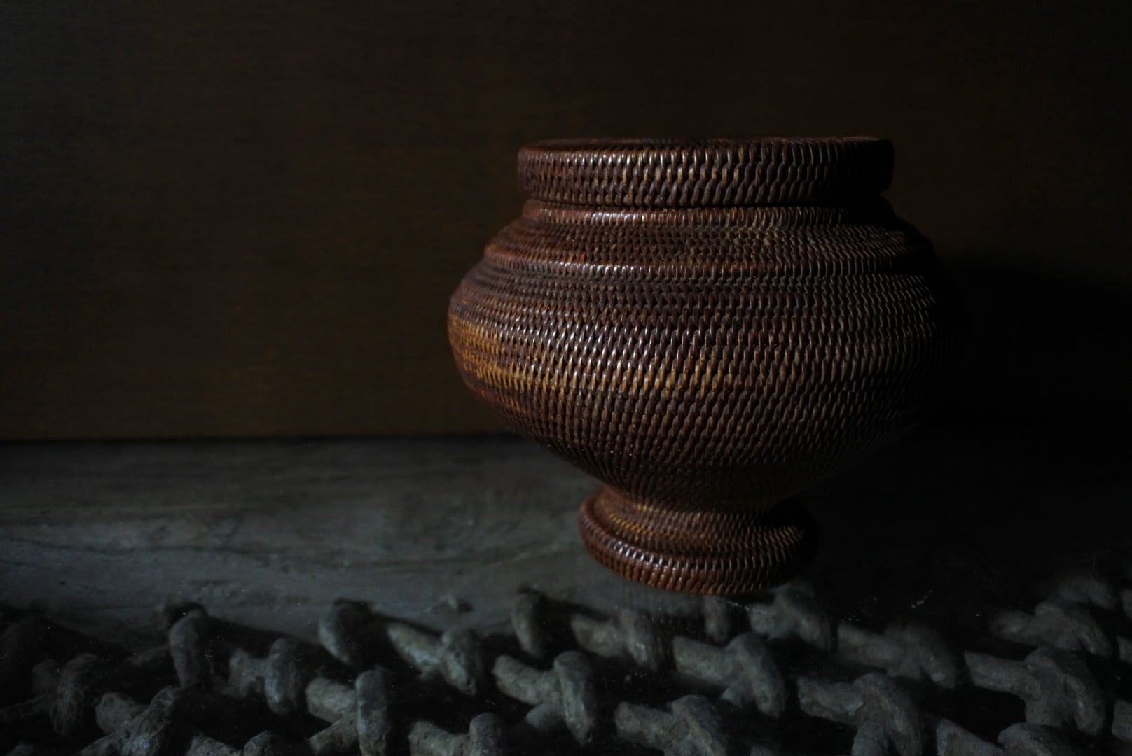 越山 作 鋳銅花瓶 共箱付き 鶴首 花器 一輪挿し 銅製 銅器 | LUNETTA