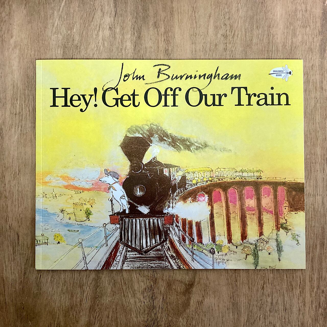 洋書 The Train Book【新品】