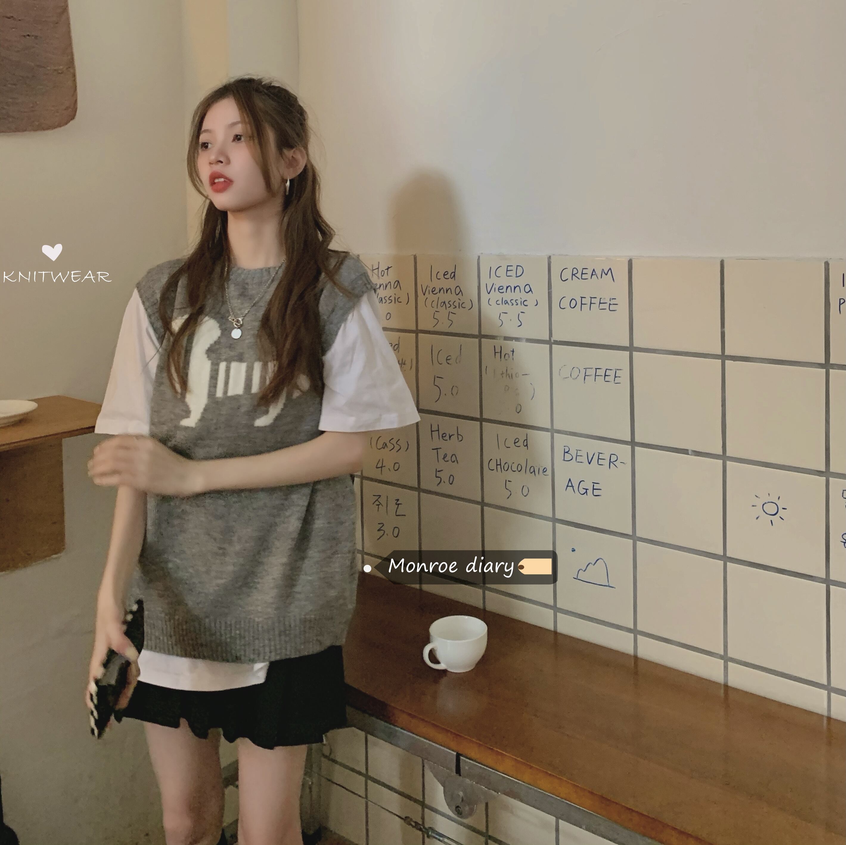 グレーオータムカジュアルルーズノースリーブトップス 秋物 モンロー69919891793