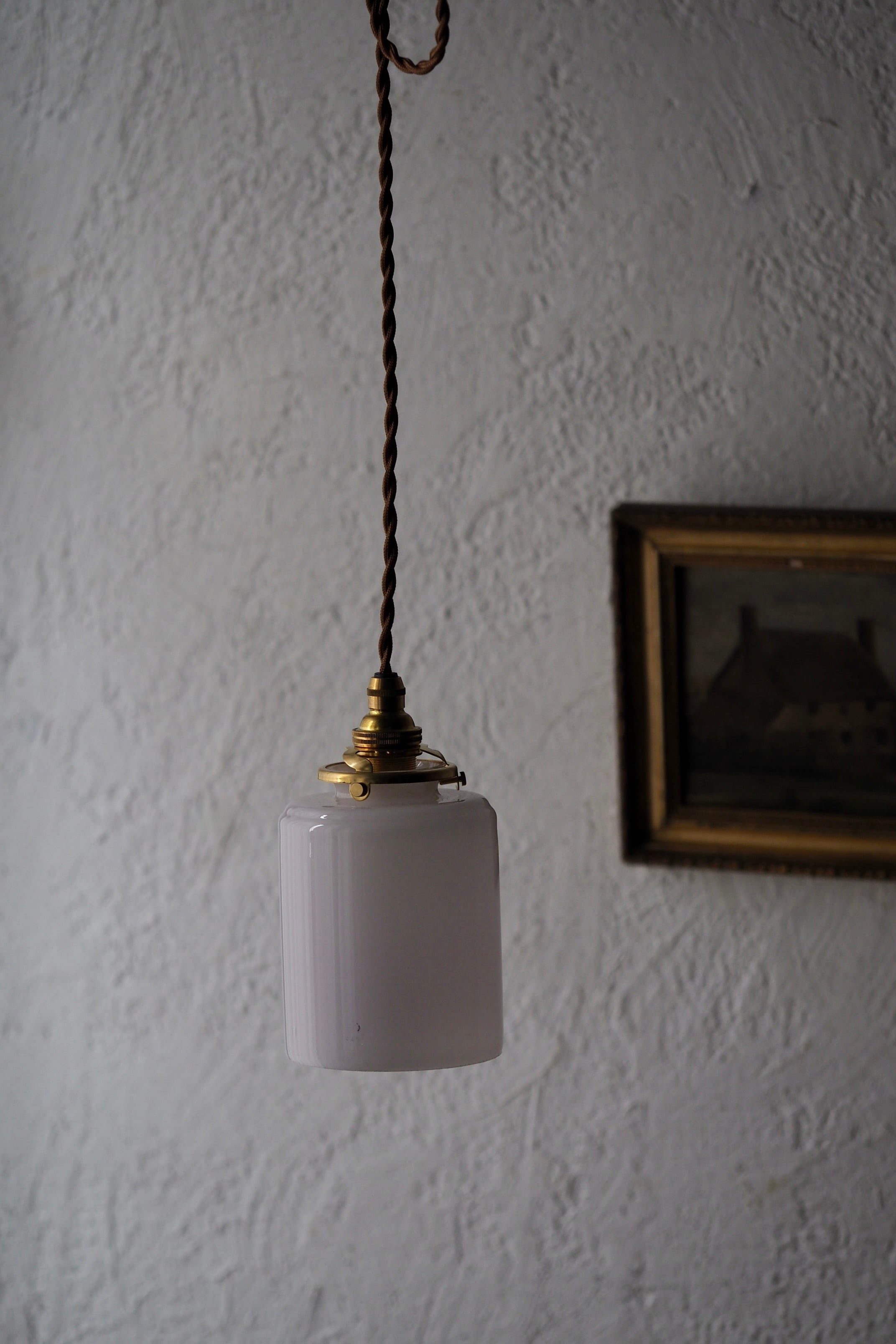 乳白ガラスペンダントライト-antique pendant lamp 乳白ガラスペンダントライト-antique pendant lamp
