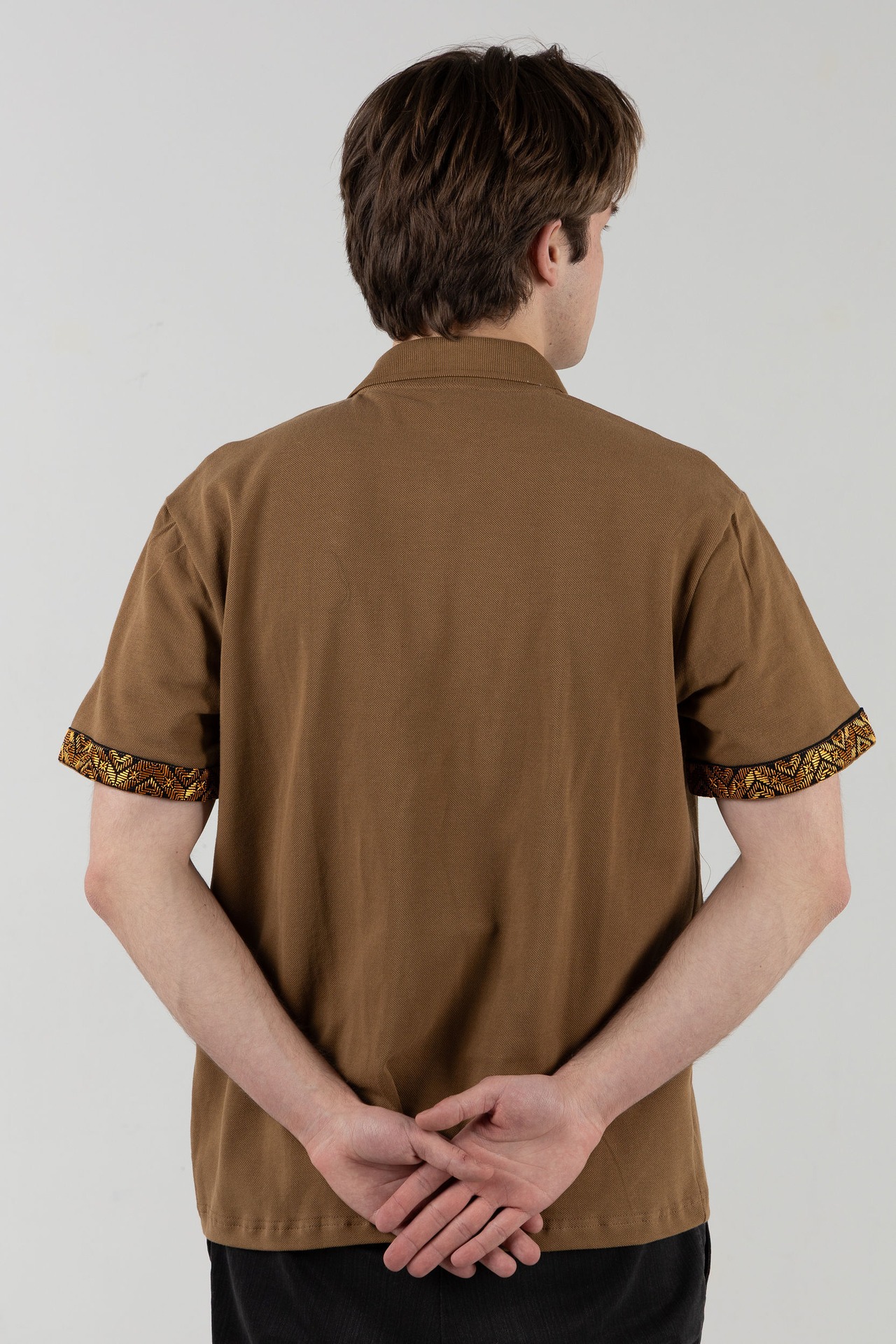 【男女兼用モデル】ウクライナ手刺繍ヴィシヴァンカ　シルク糸　半袖　フリーサイズ - 8