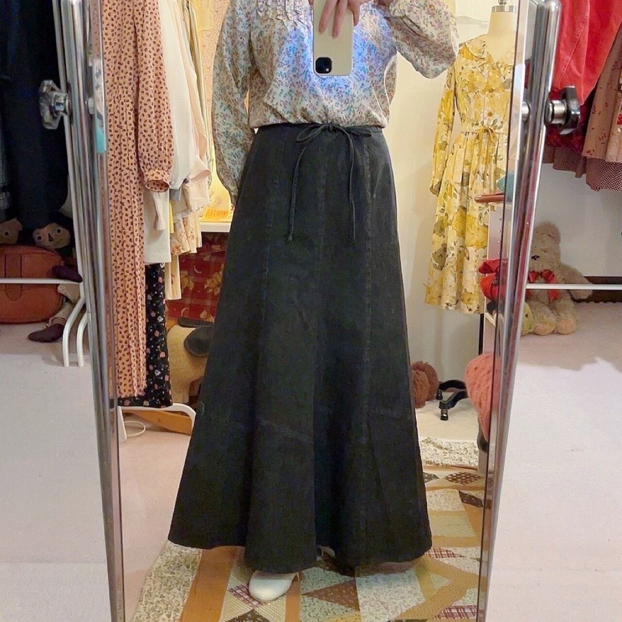 black denim seams flare skirt