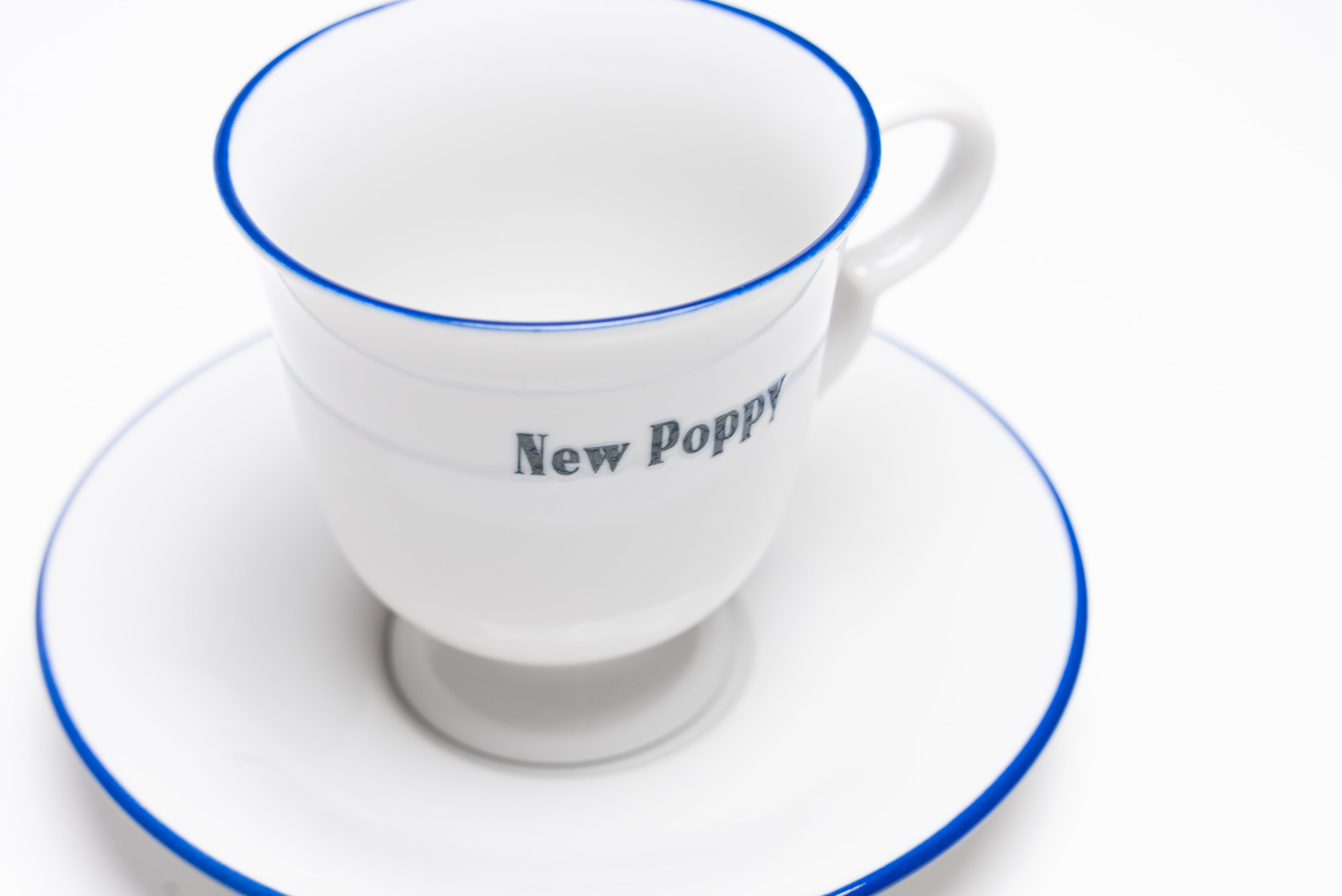 ニューポピー　カップ&ソーサー