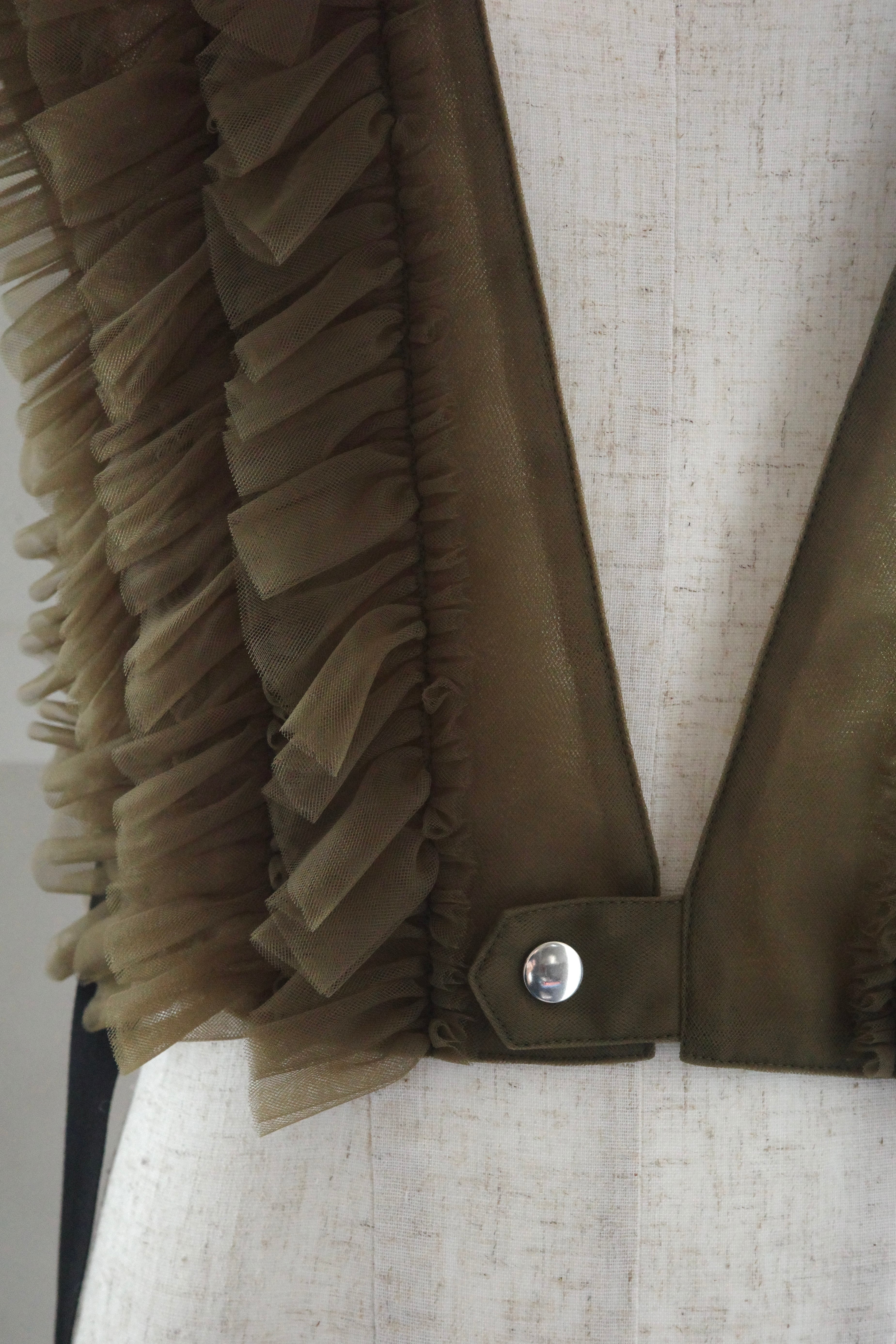 RYU KAGA】Floating military tulle vest | TOLMA.