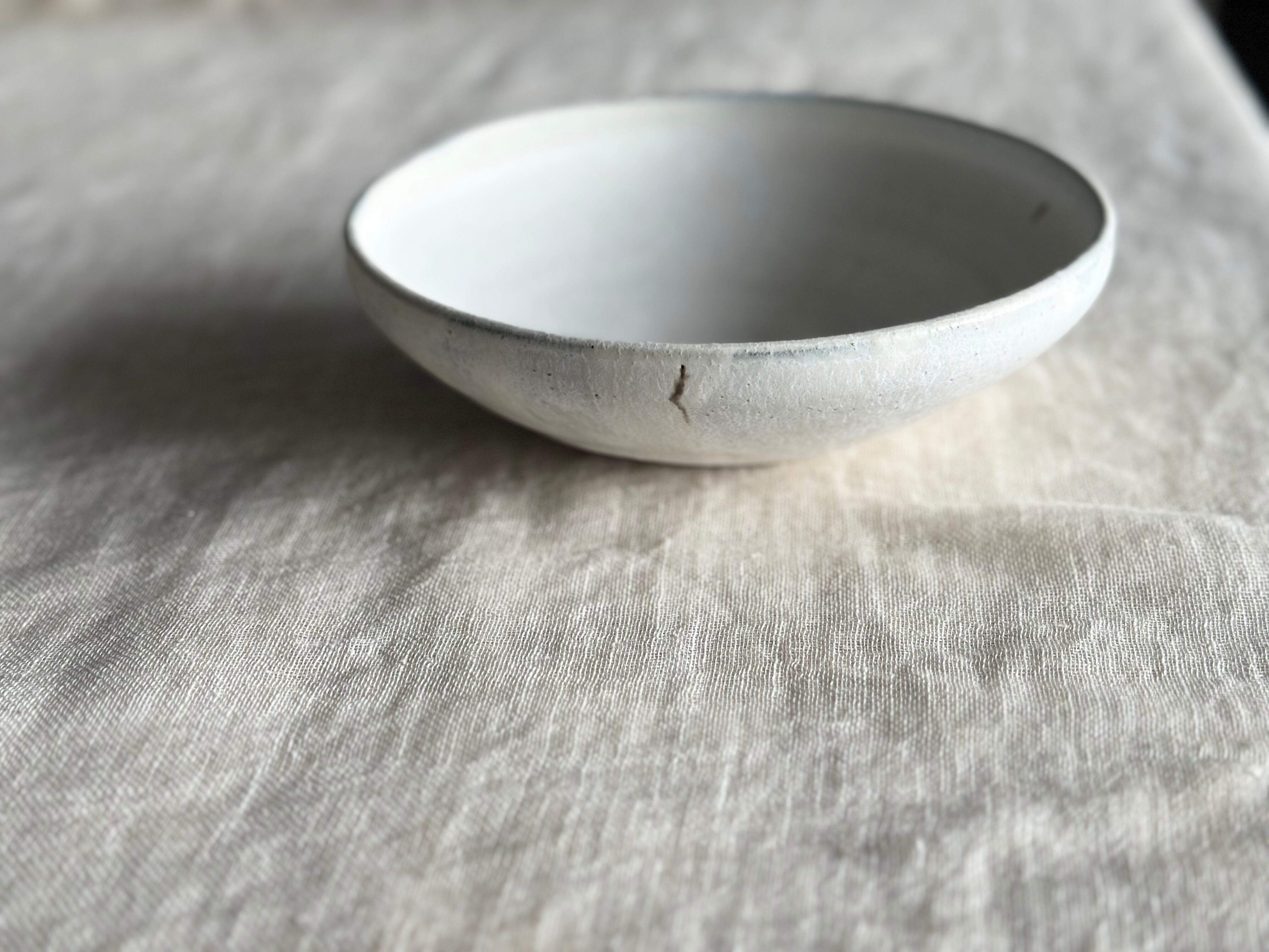 antique Shiromoegi まあるい鉢