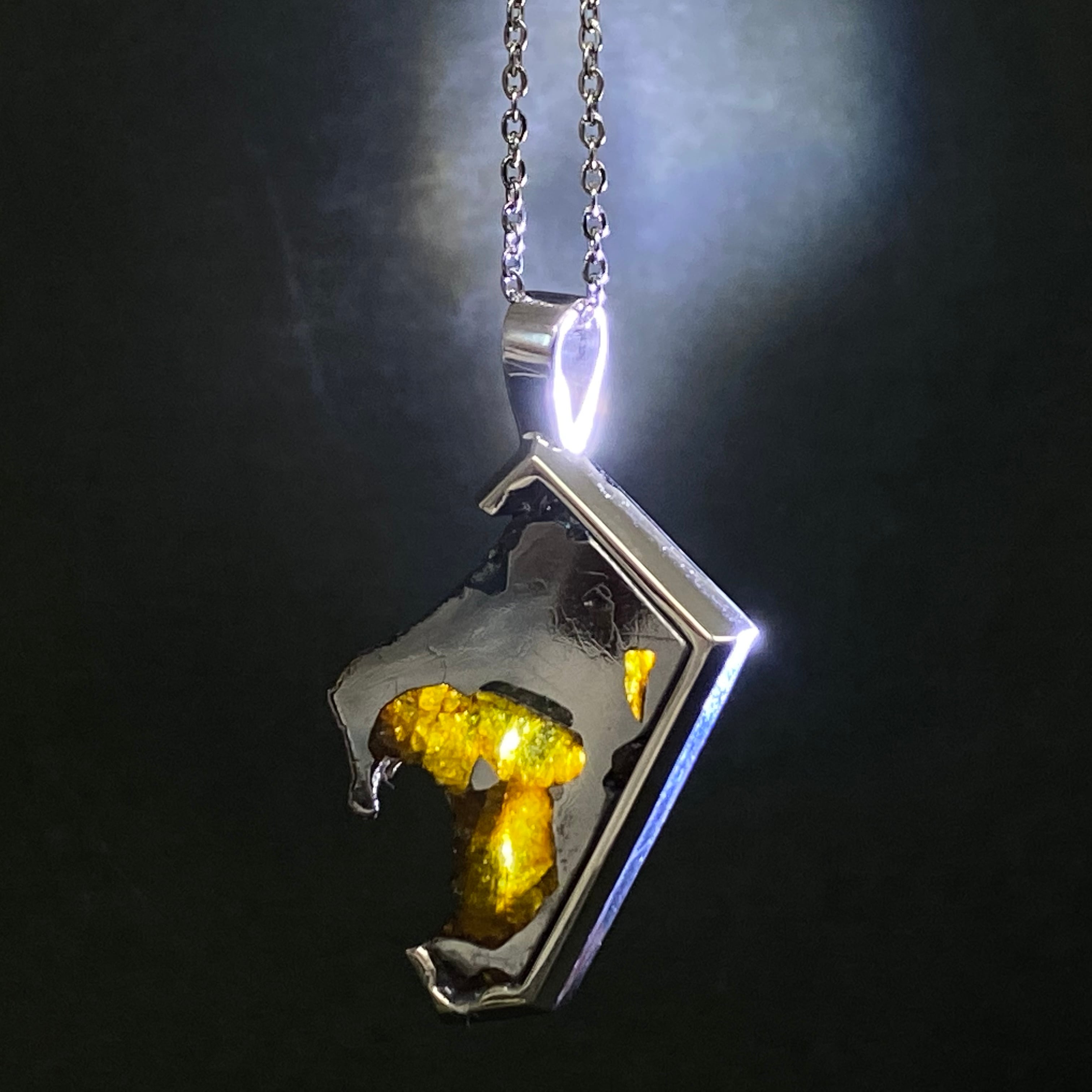 宇宙村 イミラック お守り ＆ ギベオン隕石 ネックレス ピアス セット お得 宇宙村 イミラック お守り ＆ ギベオン隕石 ネックレス ピアス セット