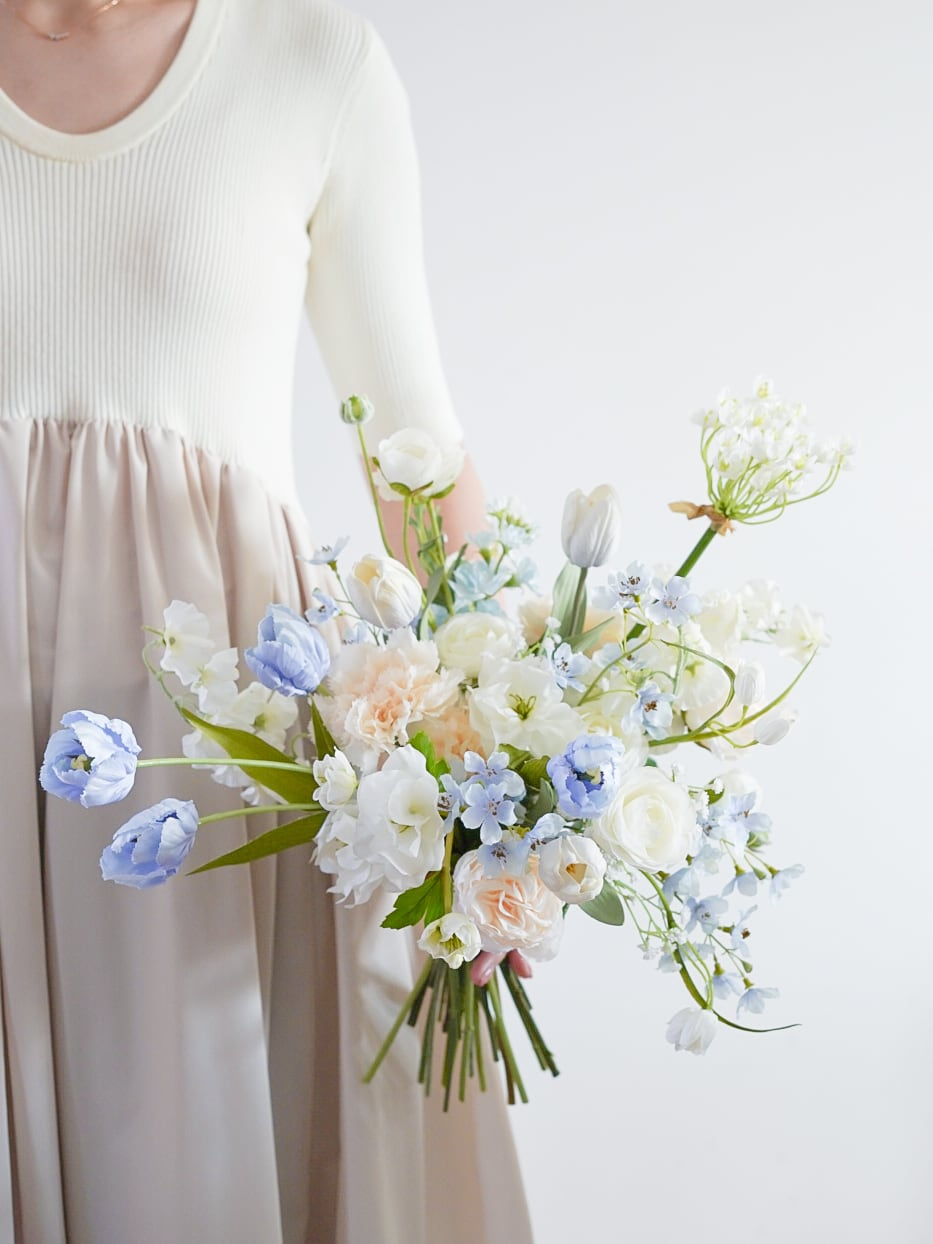 〈完成品販売ブーケ〉white blue artificial flower bouquet