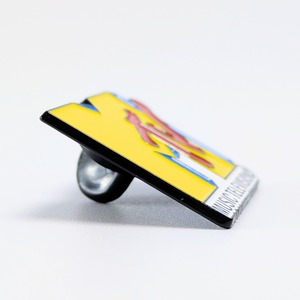 送料無料！ ★ピンズ PINS★ピンバッジ 【 MTV（ エムティービー ） 】YELLOW / 80年代 / 90年代 〚アメリカン雑貨 アメトイ〛