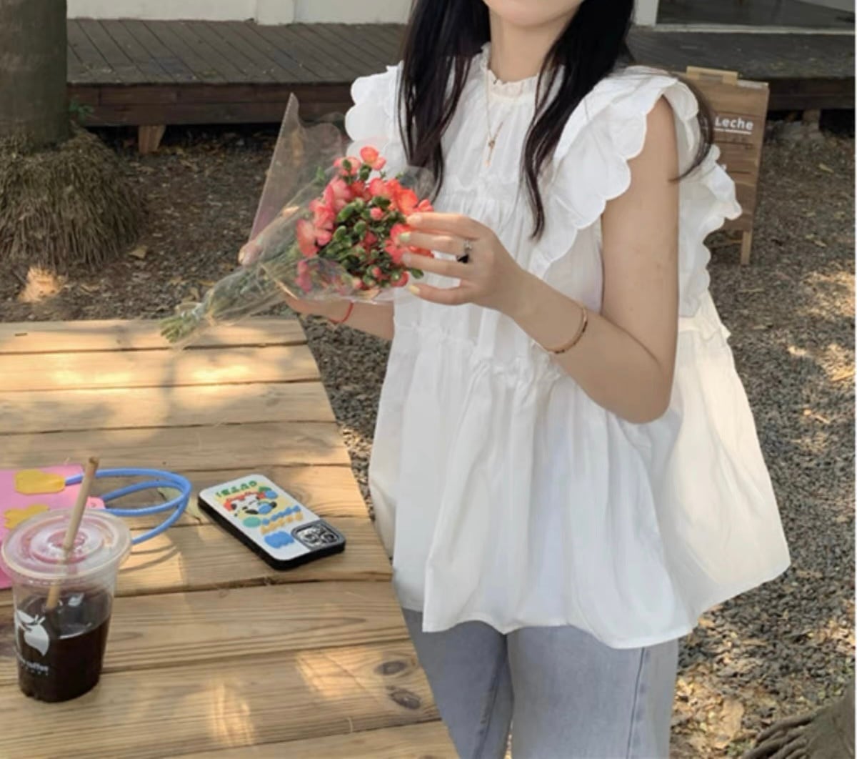 ◆予約◆プチフリルノースリーブトップス(ネコポス対応)(ご注文から1-2週間程でお届け)