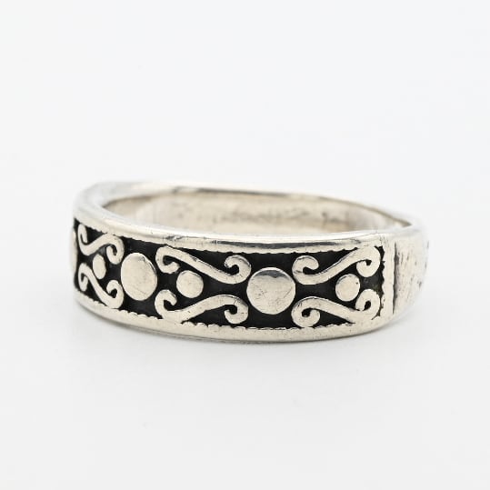 Tribal Design Square Plate Top Ring #15.0 / Thailand