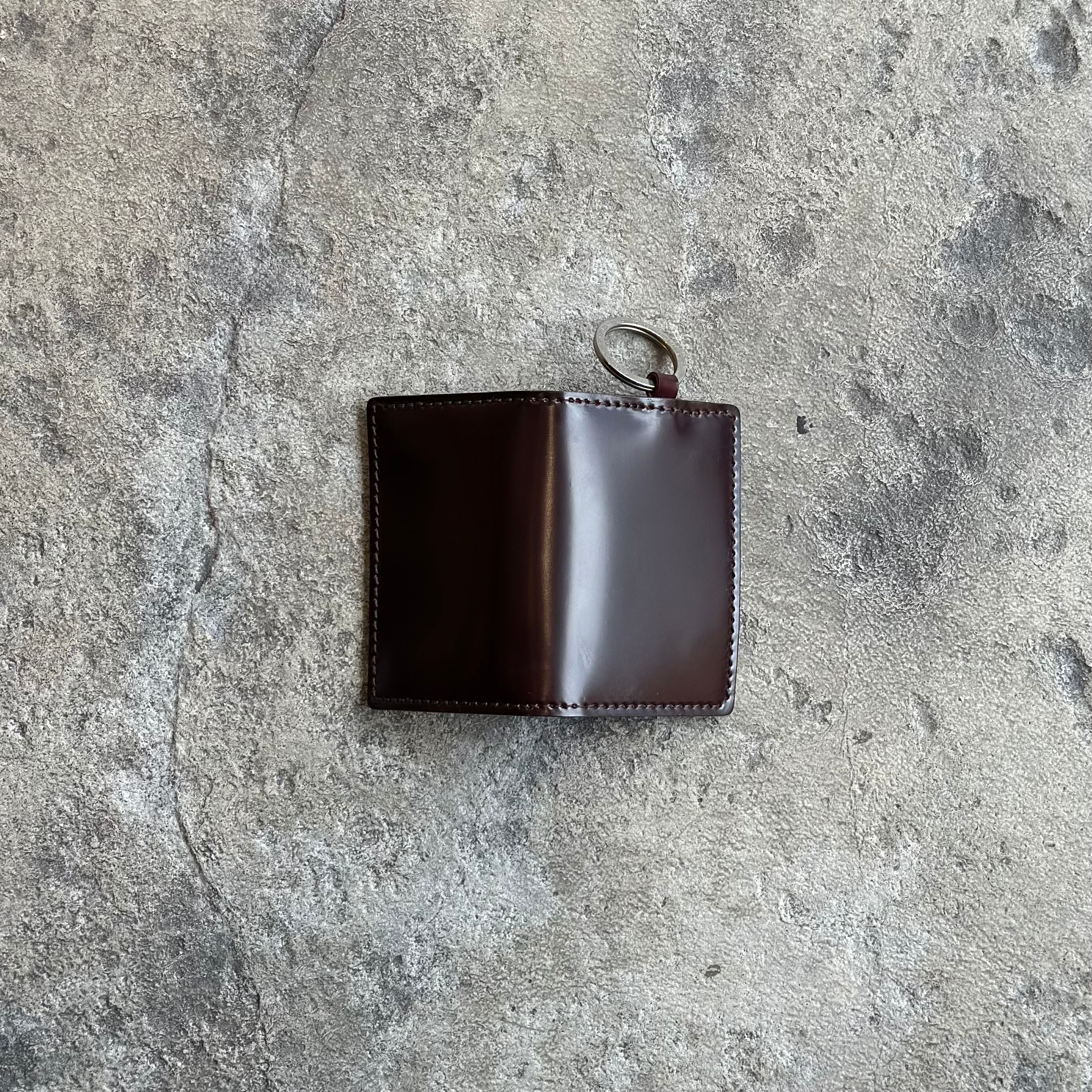 限定商品】トリニティーケース ランブル コードバン(ブラウン