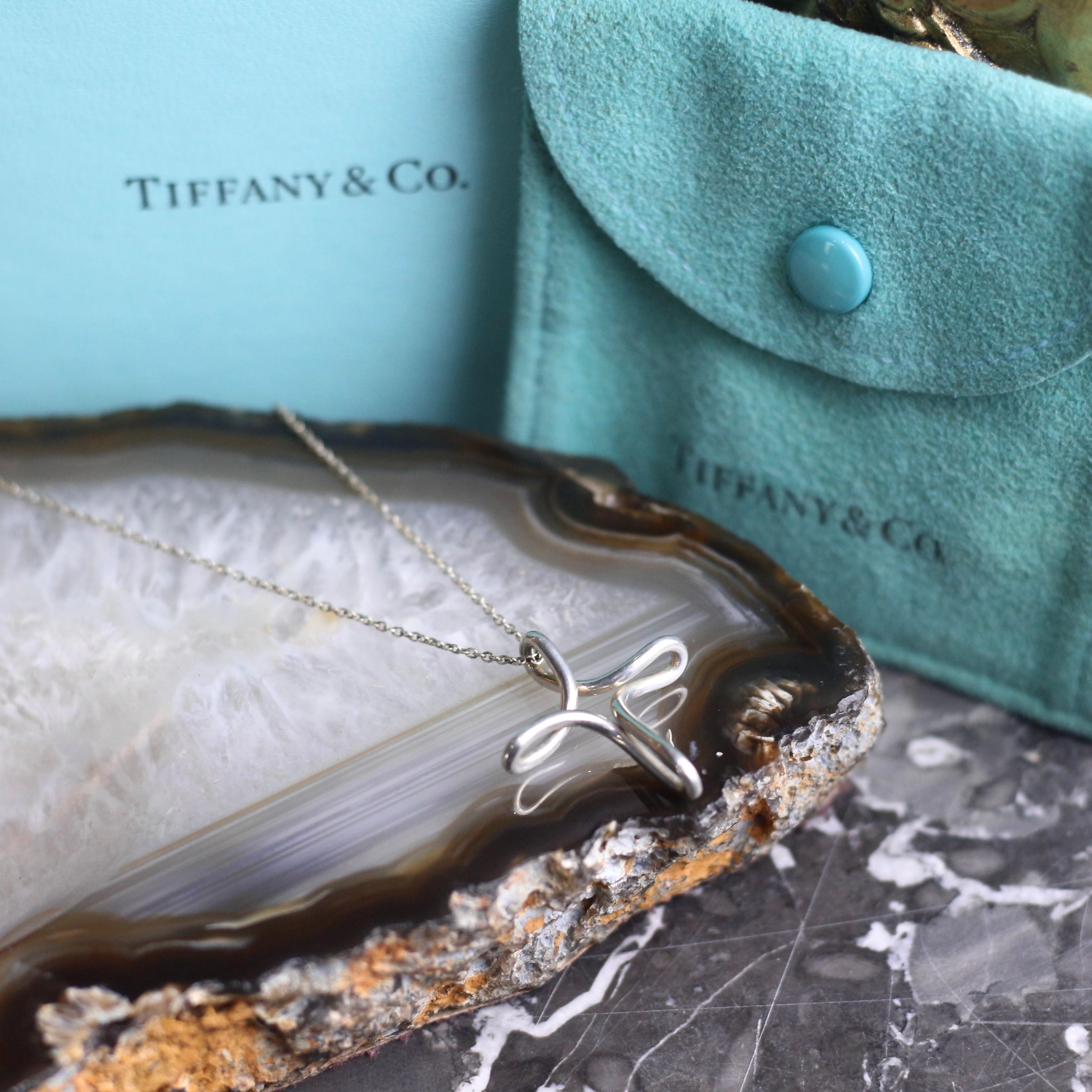 TIFFANY&CO INFINITY OPEN CROSS SILVER NECKLACE/ティファニー