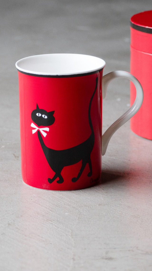"Christopher Vine Design" used Gattino mug