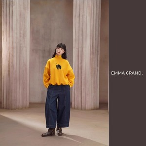 黒猫ワンポイント裾バルーンイエローハイネックトレーナー　E00608