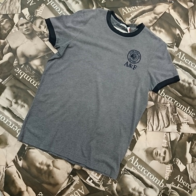 Abercrombie＆FitchメンズTシャツＸＬサイズ