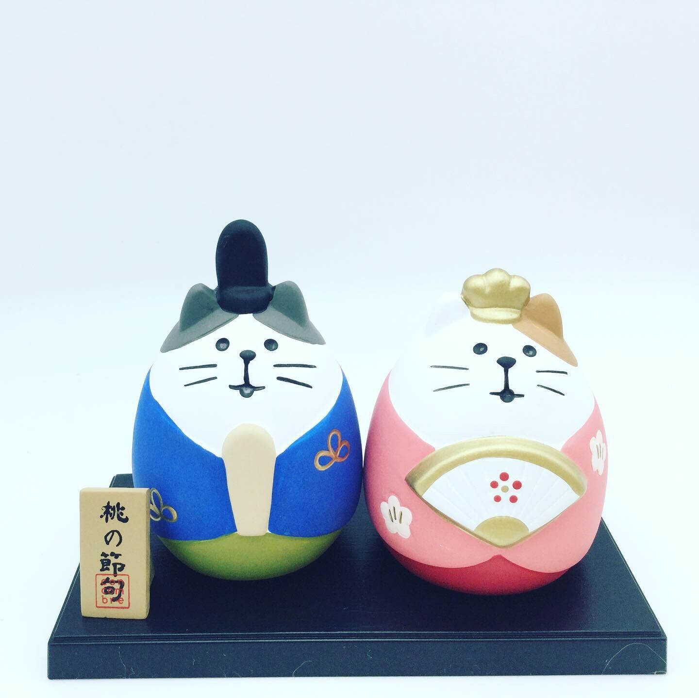 猫びな人形セット concombreコンコンブル台座付き | いつもそば 猫びな人形セット concombreコンコンブル台座付き | いつもそば