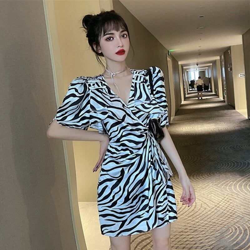 スタンダードサマースタイルドレス Vネックパターンウェストショートスカート レトロ 夏物 ハンチェンe39403860391