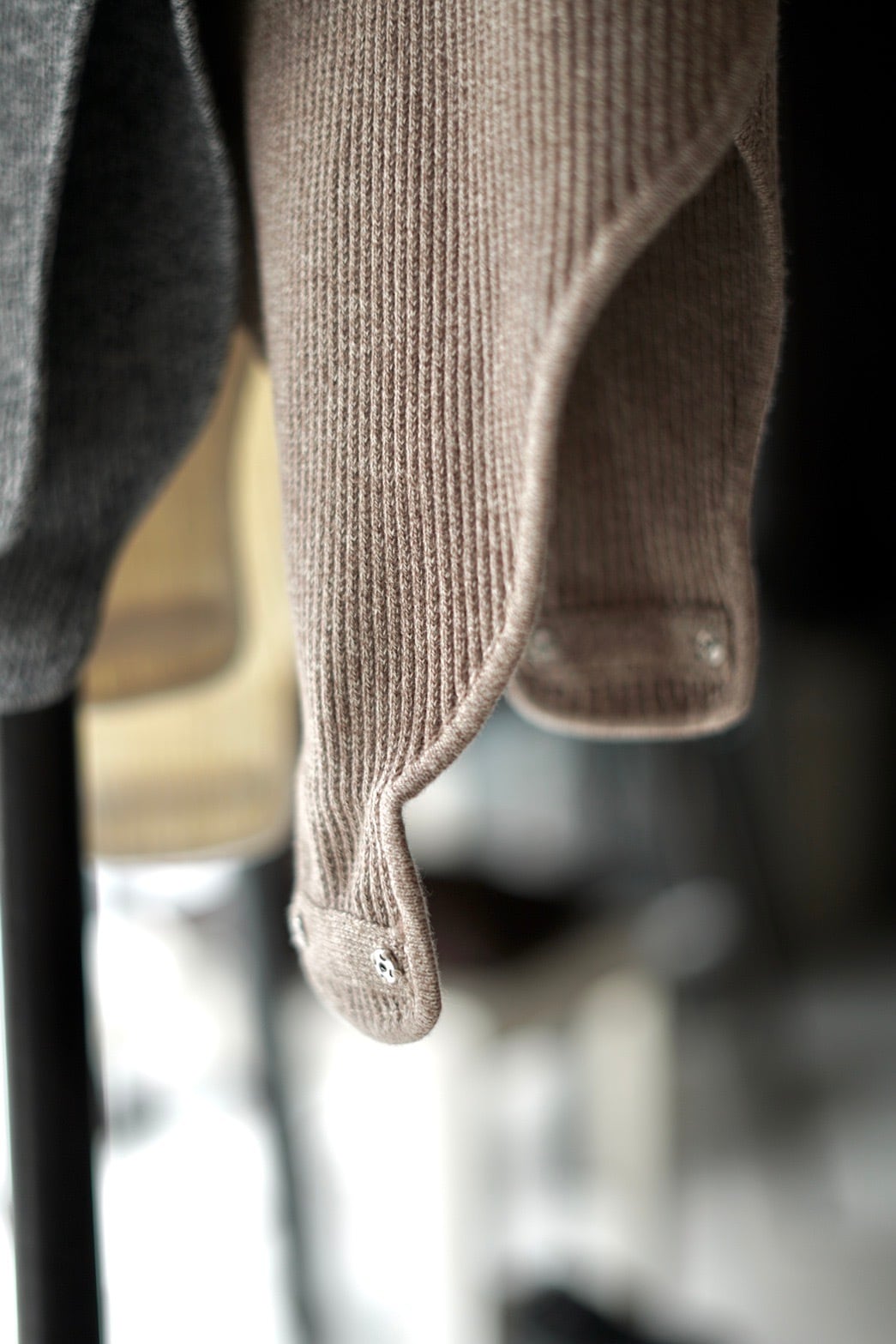 Mediam/ Knit Bare Bodysuit ( Ivory , Beige , Black ) | JUQUI Online